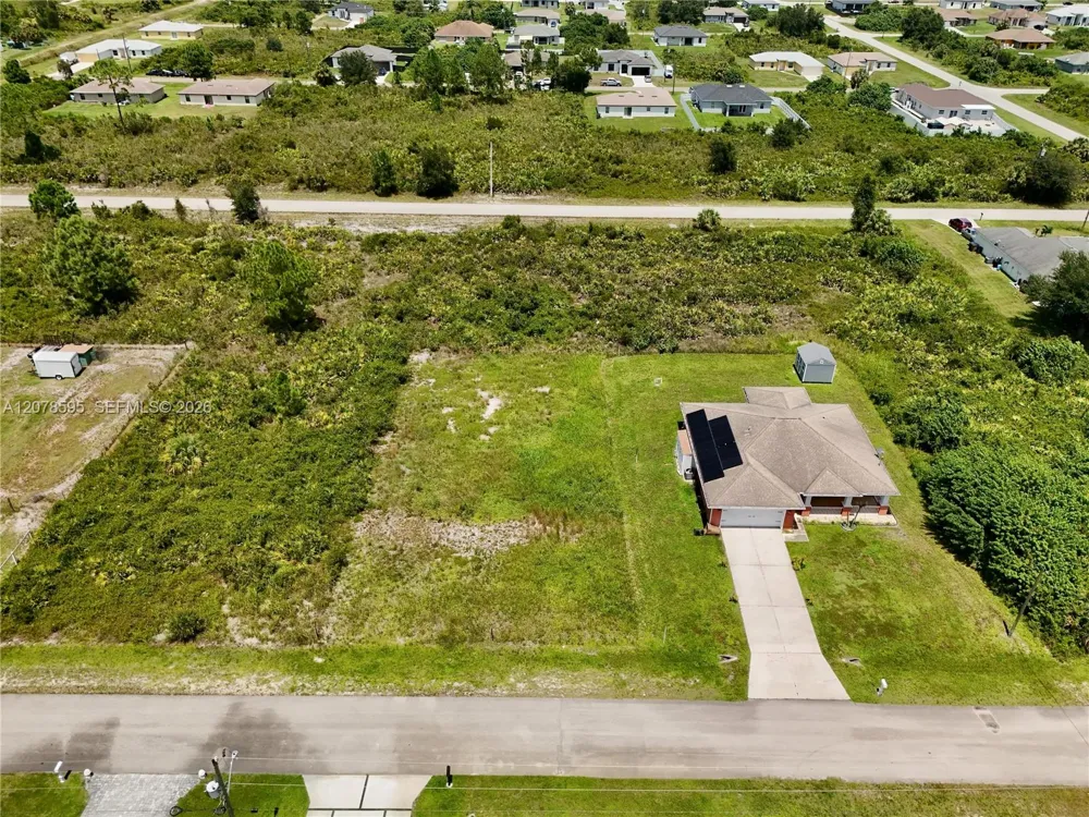 2808 55TH ST W Lehigh Acres, FL 33971
