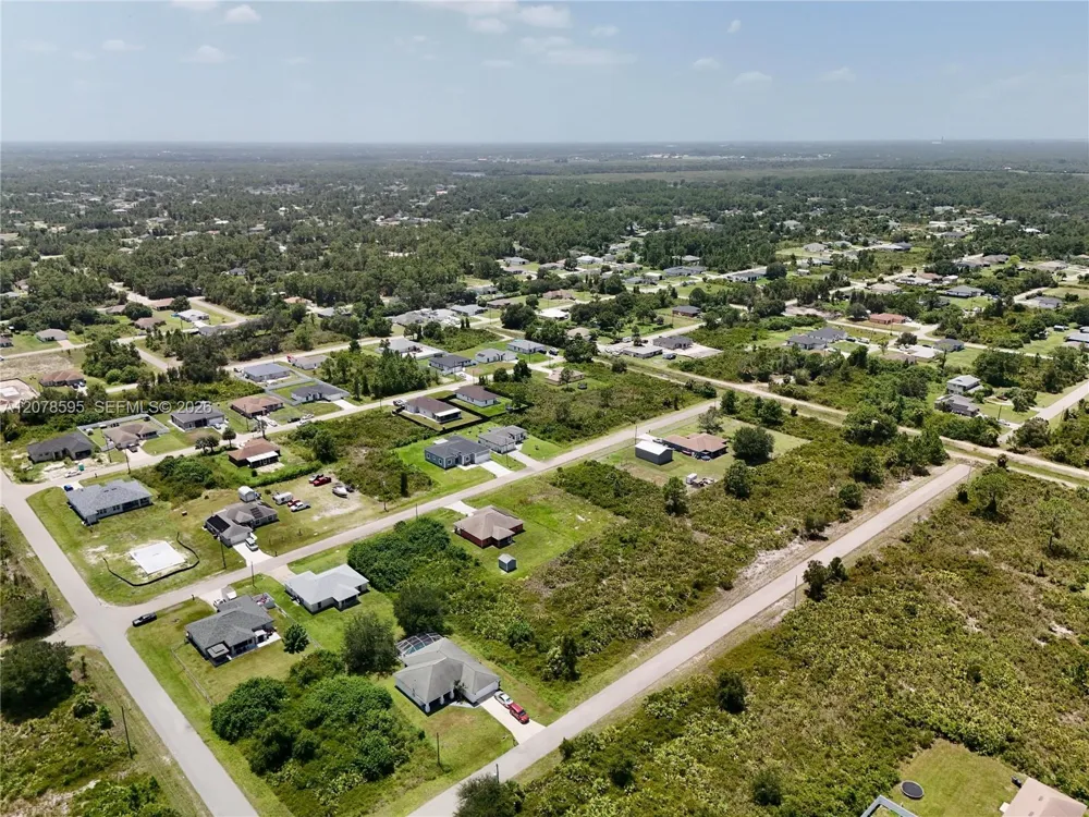 2808 55TH ST W Lehigh Acres, FL 33971