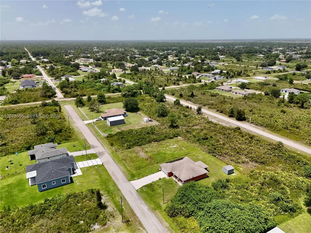 2808 55TH ST W Lehigh Acres, FL 33971