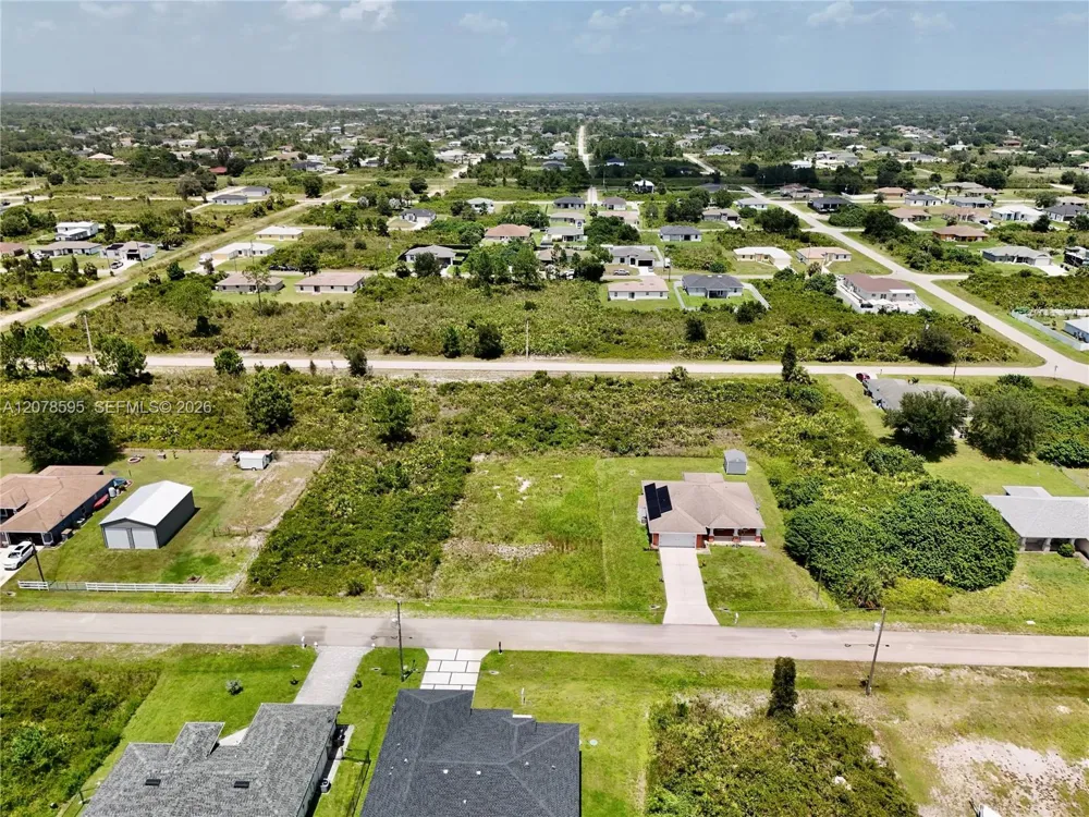 2808 55TH ST W Lehigh Acres, FL 33971