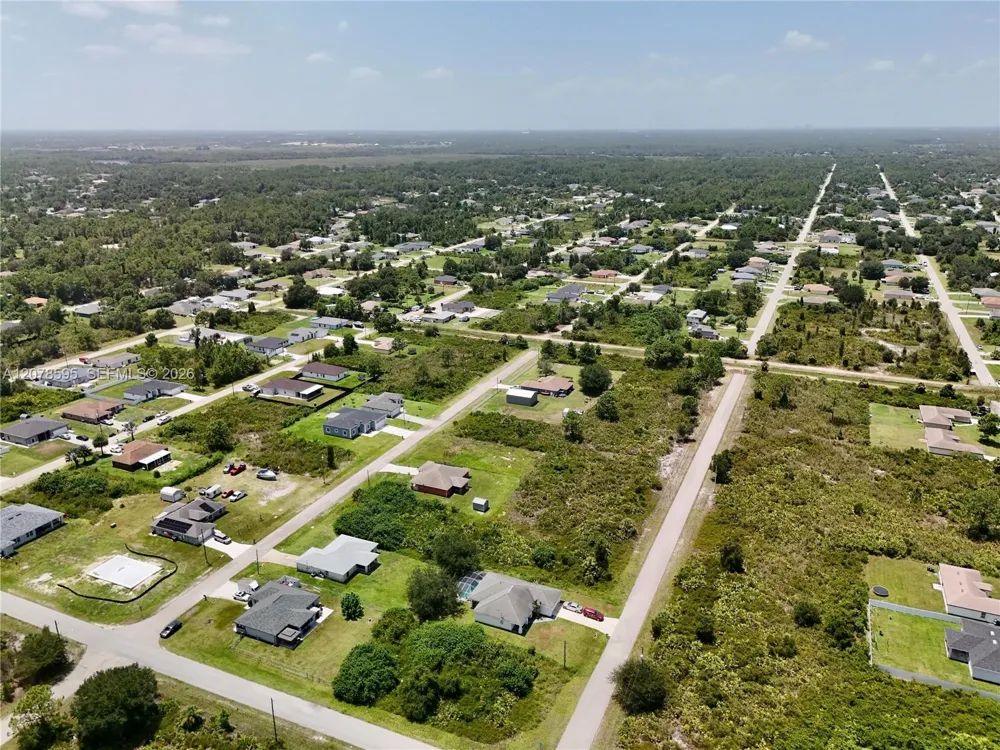 2808 55TH ST W Lehigh Acres, FL 33971