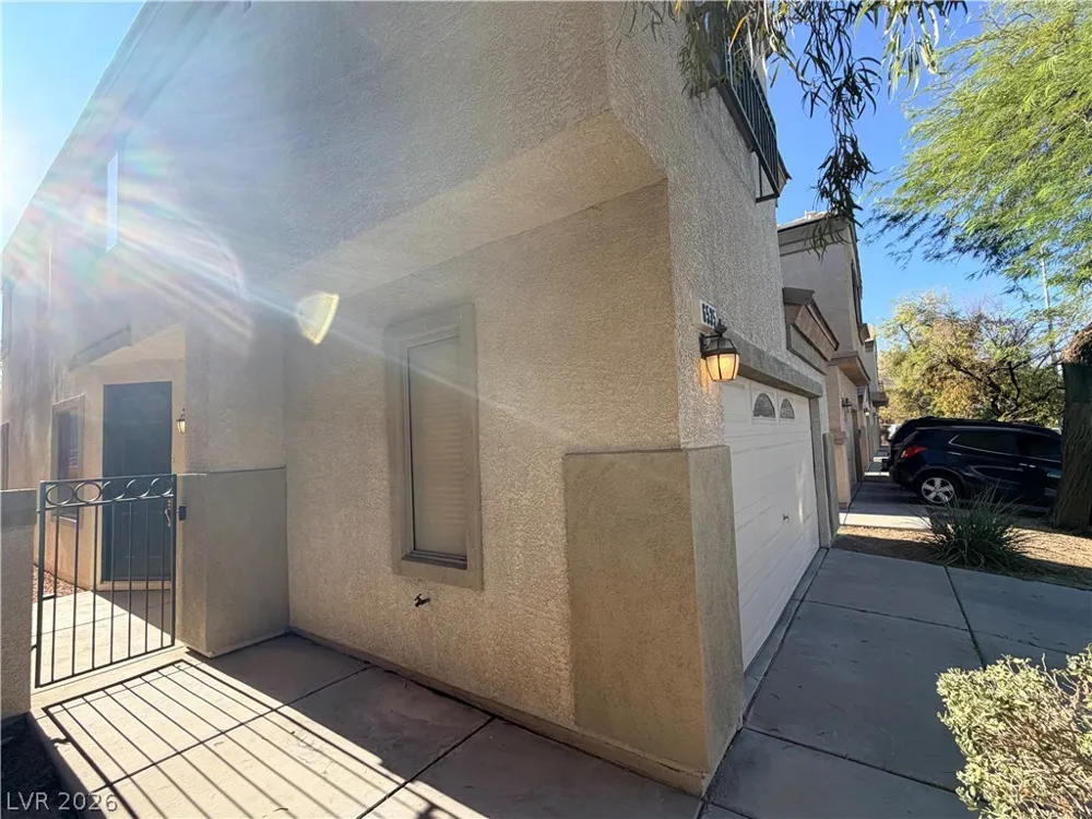 6535 Goldfield Street North Las Vegas, NV 89084