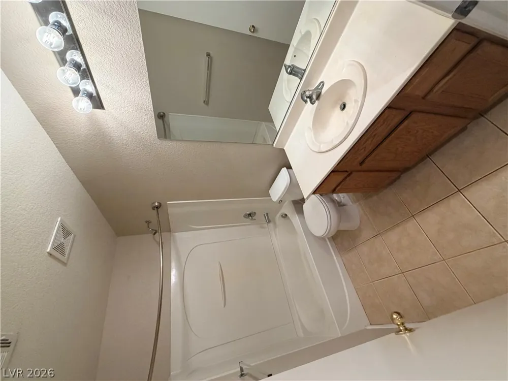 6535 Goldfield Street North Las Vegas, NV 89084