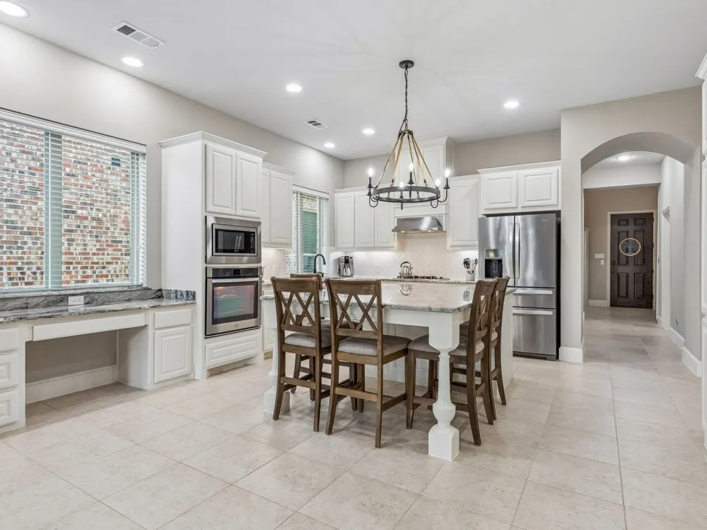 8917 James Drive Lantana, TX 76226