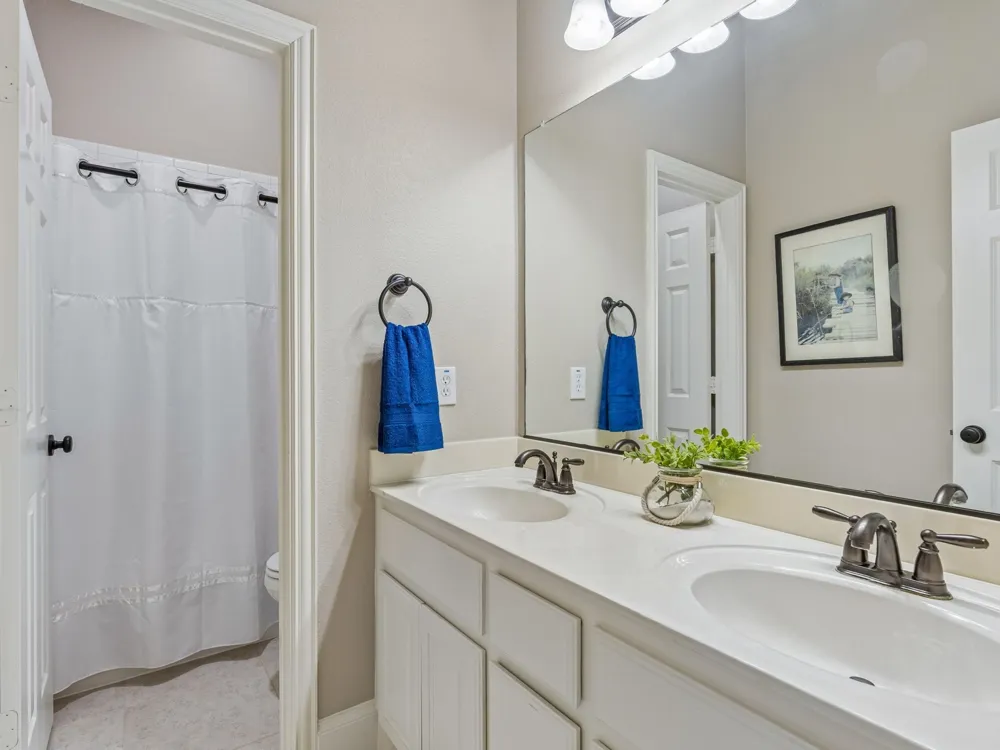 8917 James Drive Lantana, TX 76226