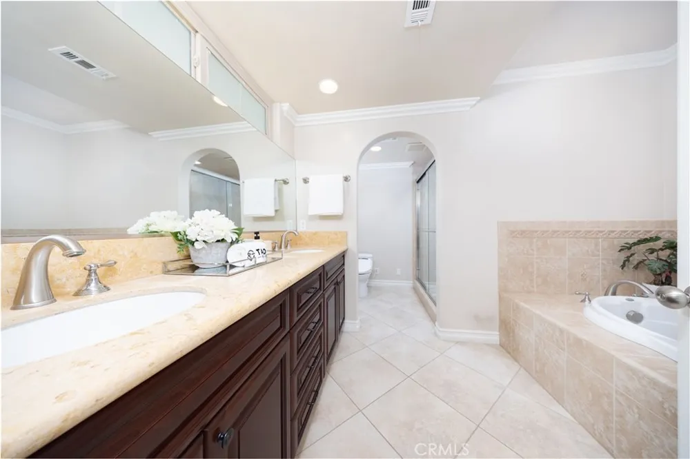430 W Winnie Way Arcadia, CA 91007