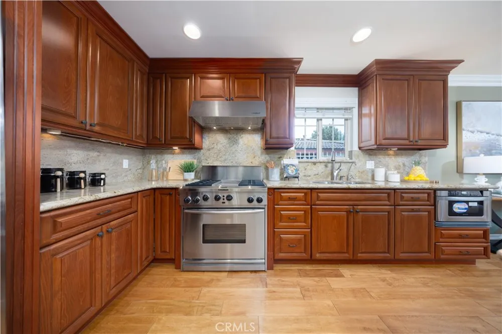 430 W Winnie Way Arcadia, CA 91007