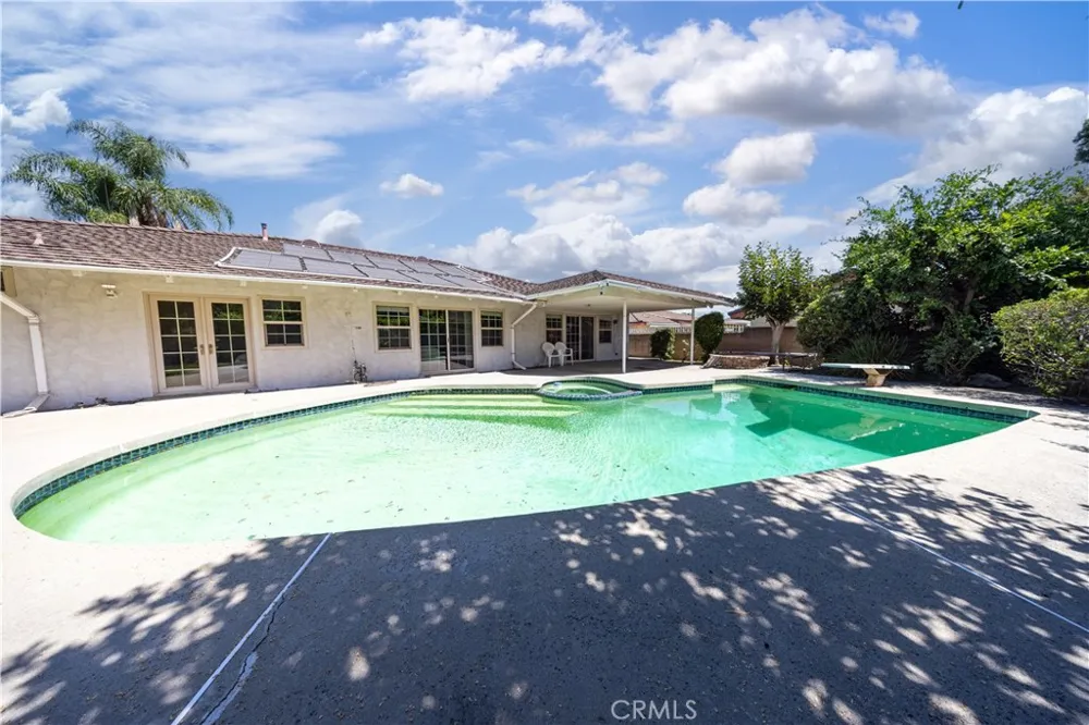 430 W Winnie Way Arcadia, CA 91007