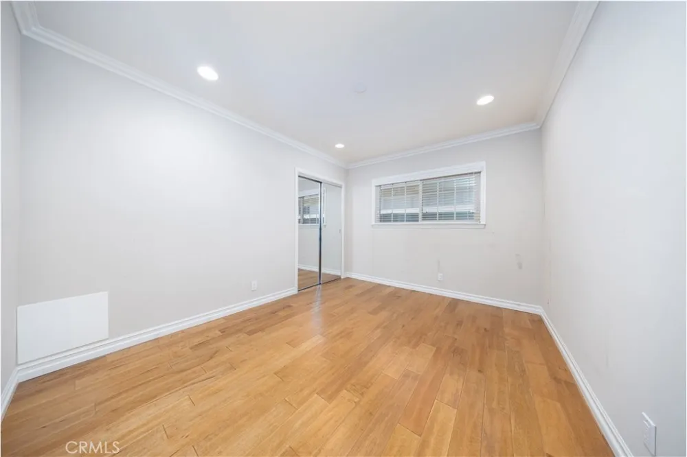 430 W Winnie Way Arcadia, CA 91007