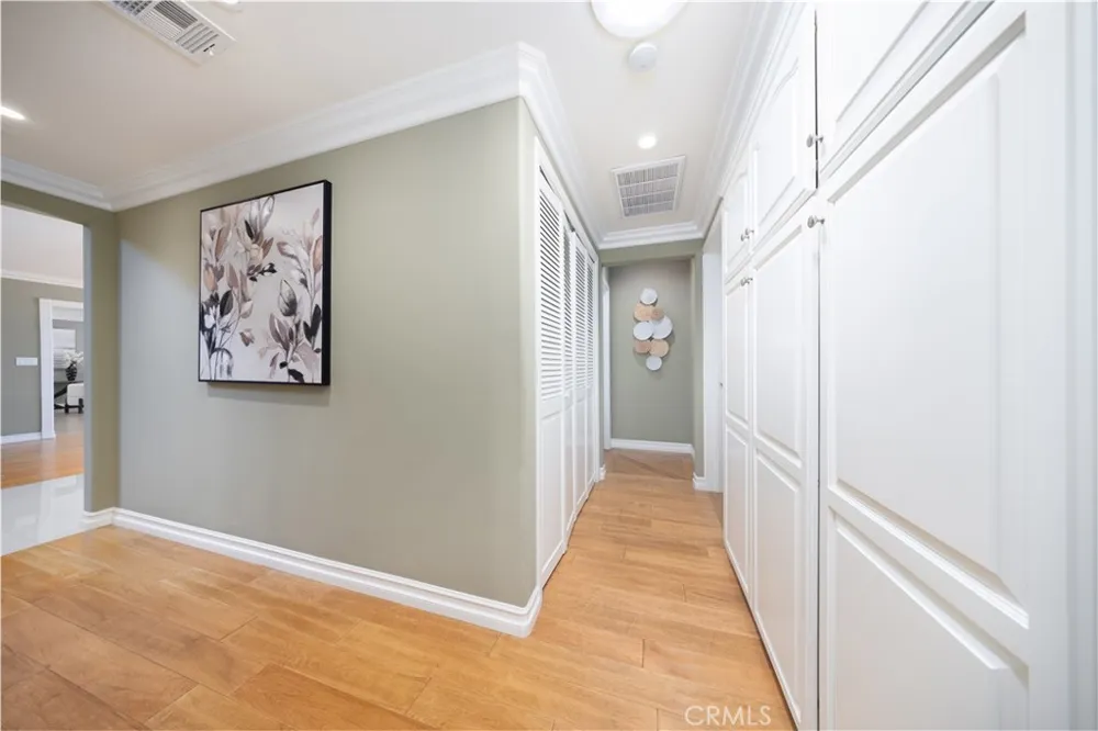430 W Winnie Way Arcadia, CA 91007