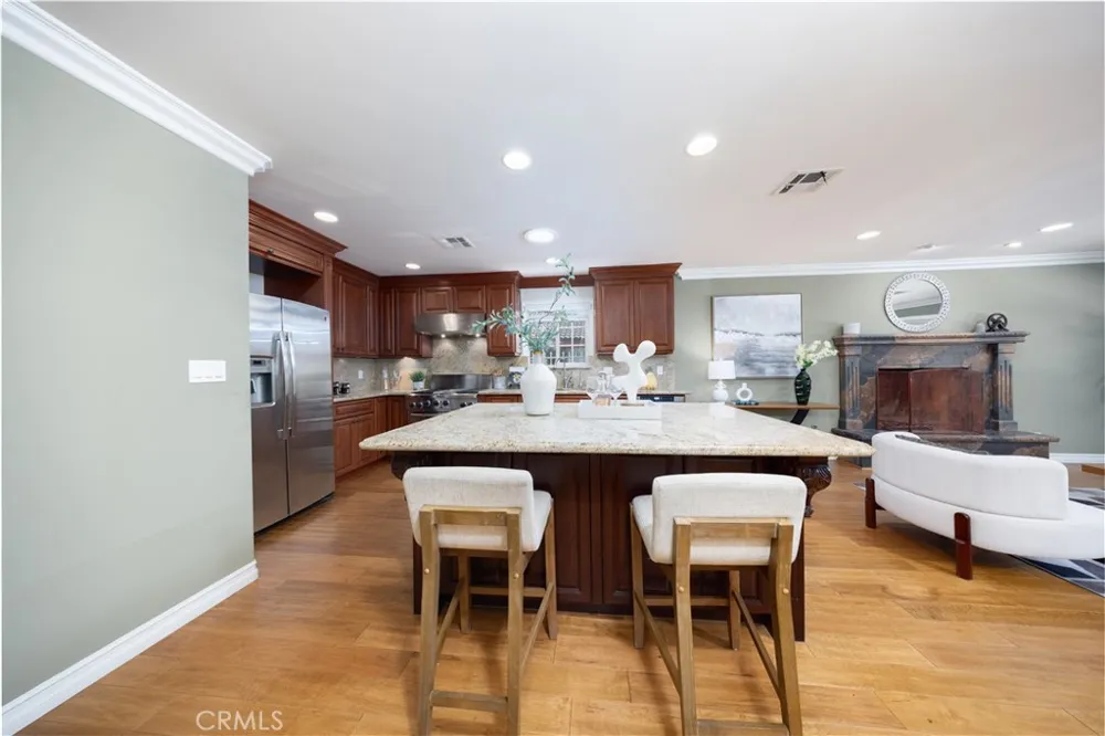 430 W Winnie Way Arcadia, CA 91007