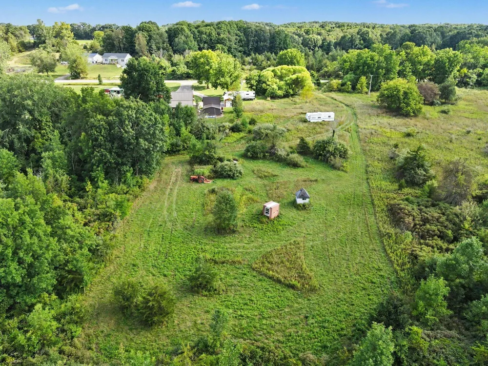 E Riverside Drive Lyons, MI 48851