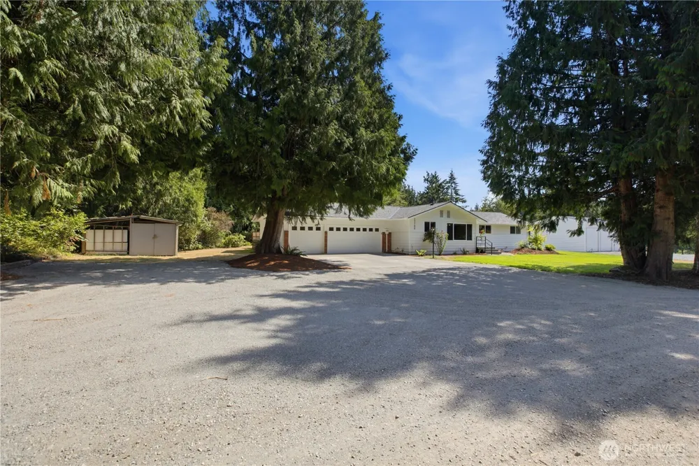 22710 253rd Avenue SE Maple Valley, WA 98038