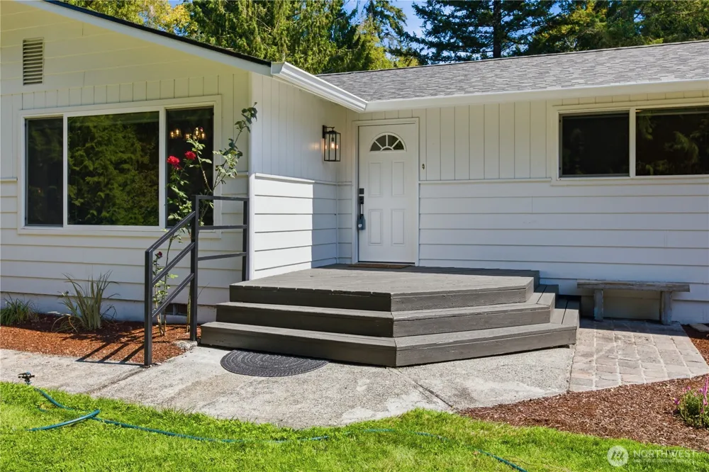 22710 253rd Avenue SE Maple Valley, WA 98038