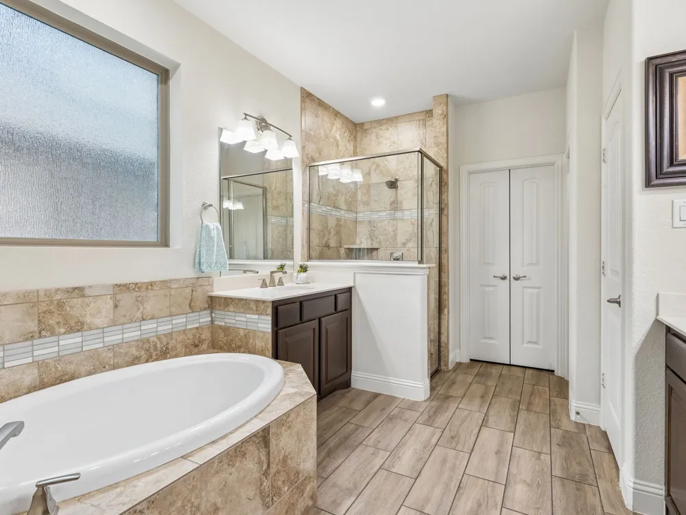 985 E Villas Court Lewisville, TX 75067