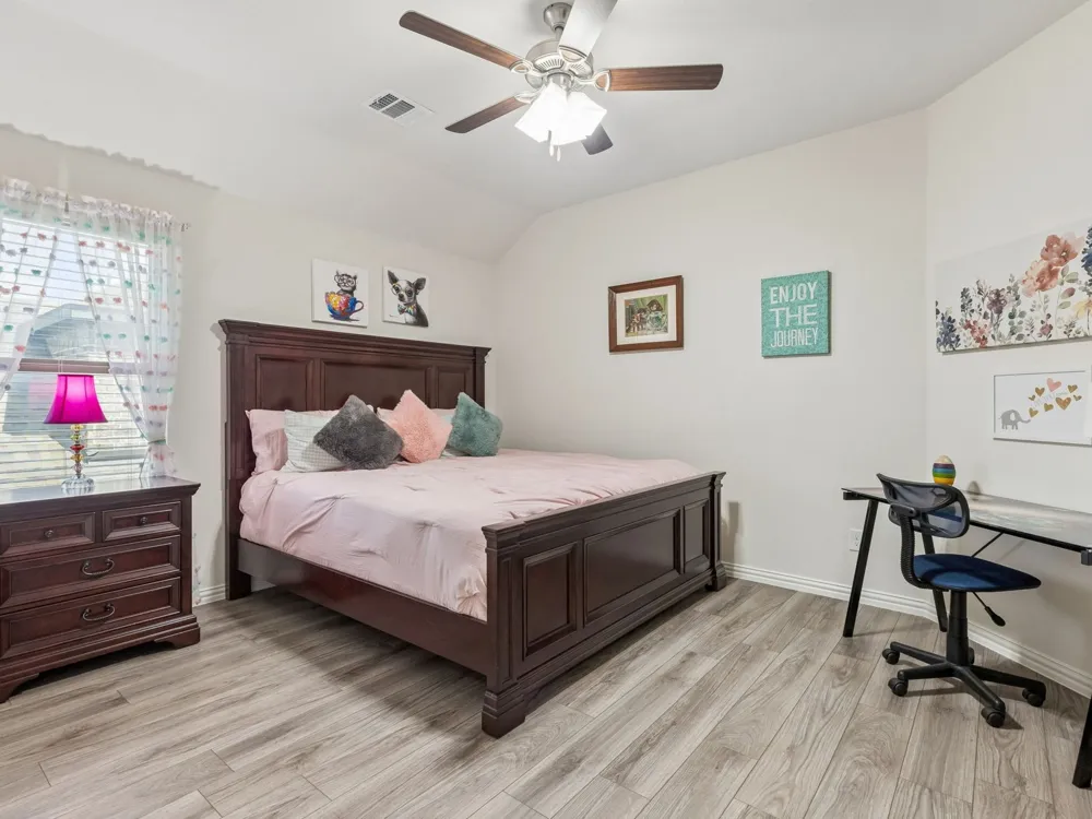 985 E Villas Court Lewisville, TX 75067