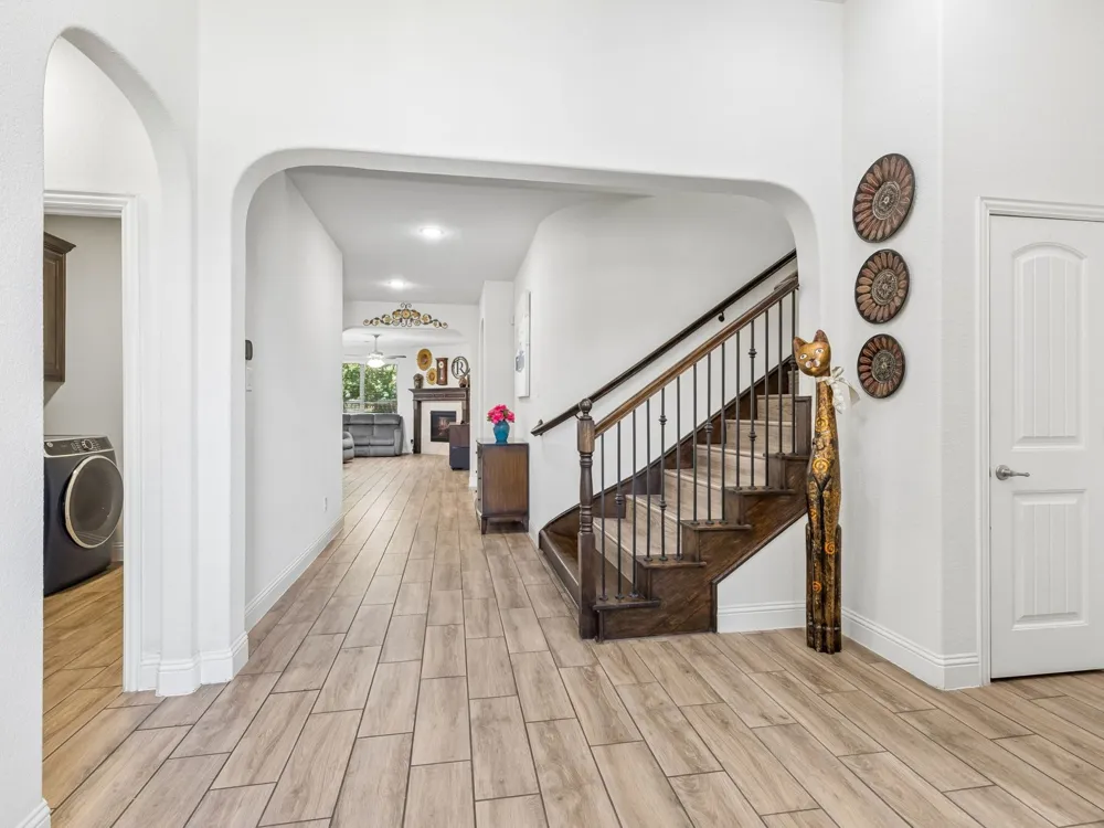985 E Villas Court Lewisville, TX 75067