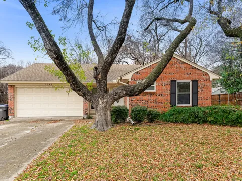 3245 Myra Lane