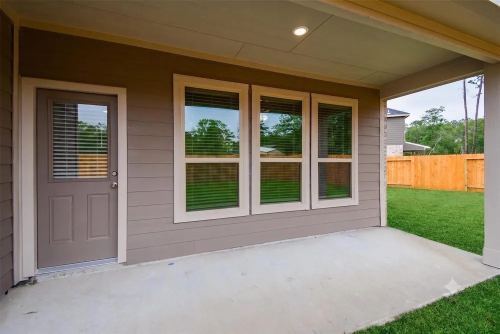27326 Grey Fox Run Magnolia, TX 77354