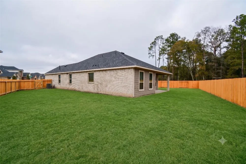 27326 Grey Fox Run Magnolia, TX 77354