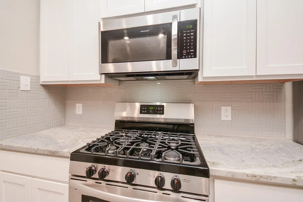 27326 Grey Fox Run Magnolia, TX 77354