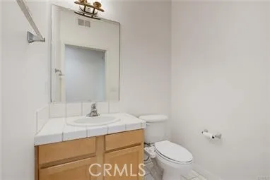 9610 Zelzah #203 Los Angeles, CA 91325