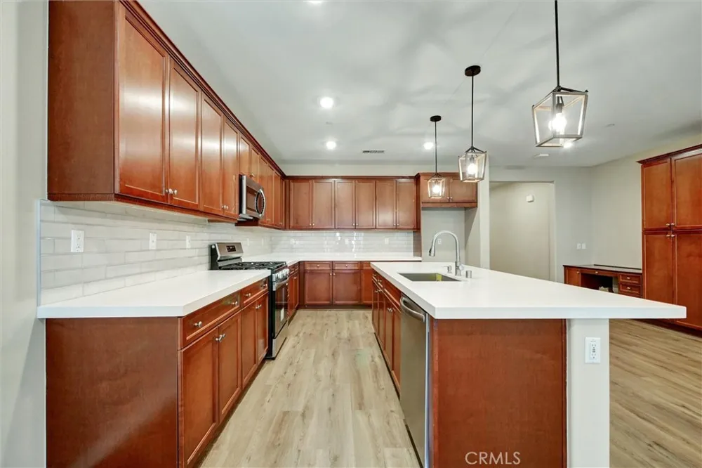 3978 Scarlet Oak Court San Bernardino, CA 92407