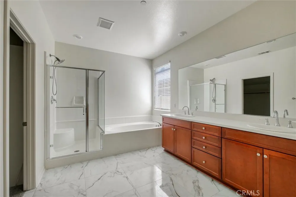 3978 Scarlet Oak Court San Bernardino, CA 92407