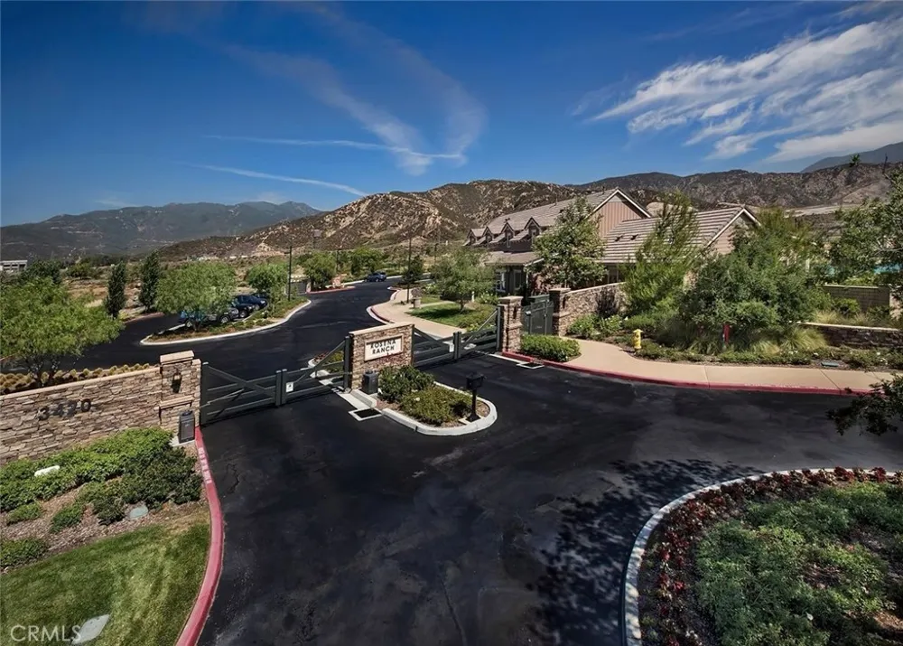 3978 Scarlet Oak Court San Bernardino, CA 92407