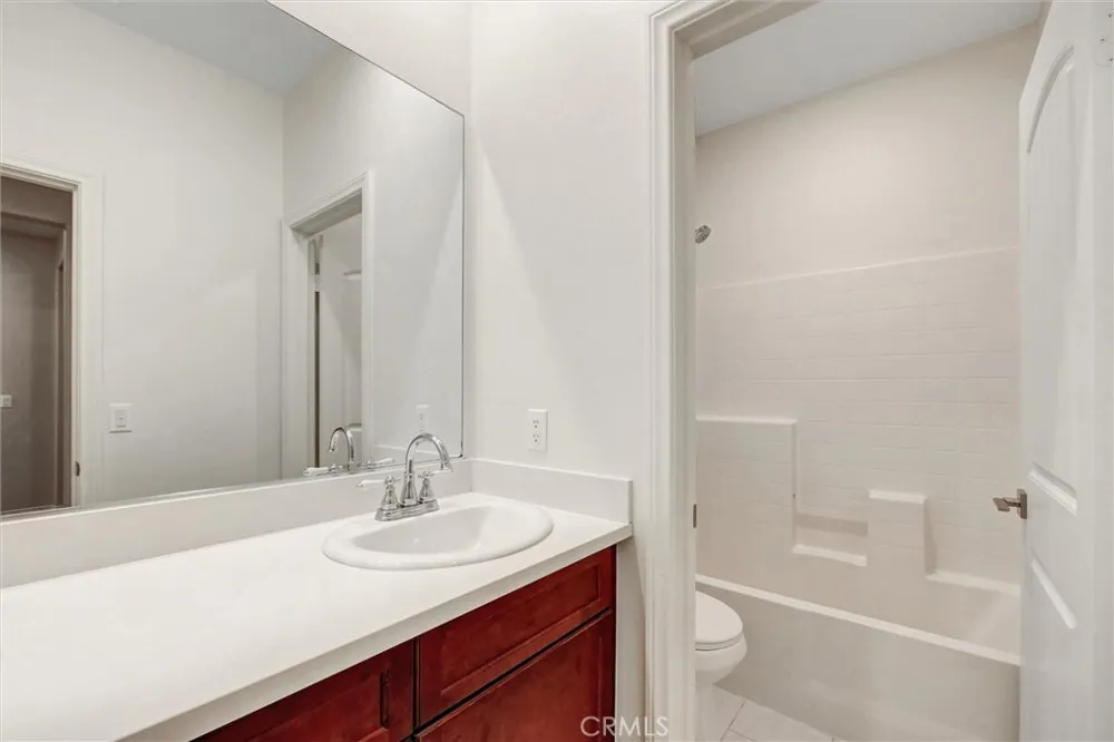 3978 Scarlet Oak Court San Bernardino, CA 92407
