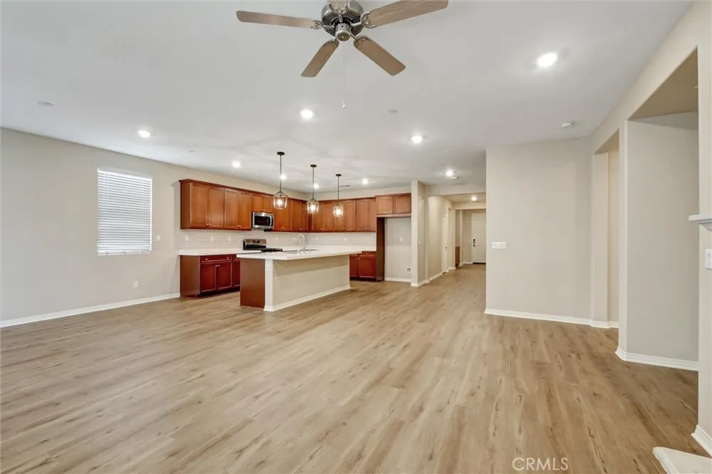 3978 Scarlet Oak Court San Bernardino, CA 92407