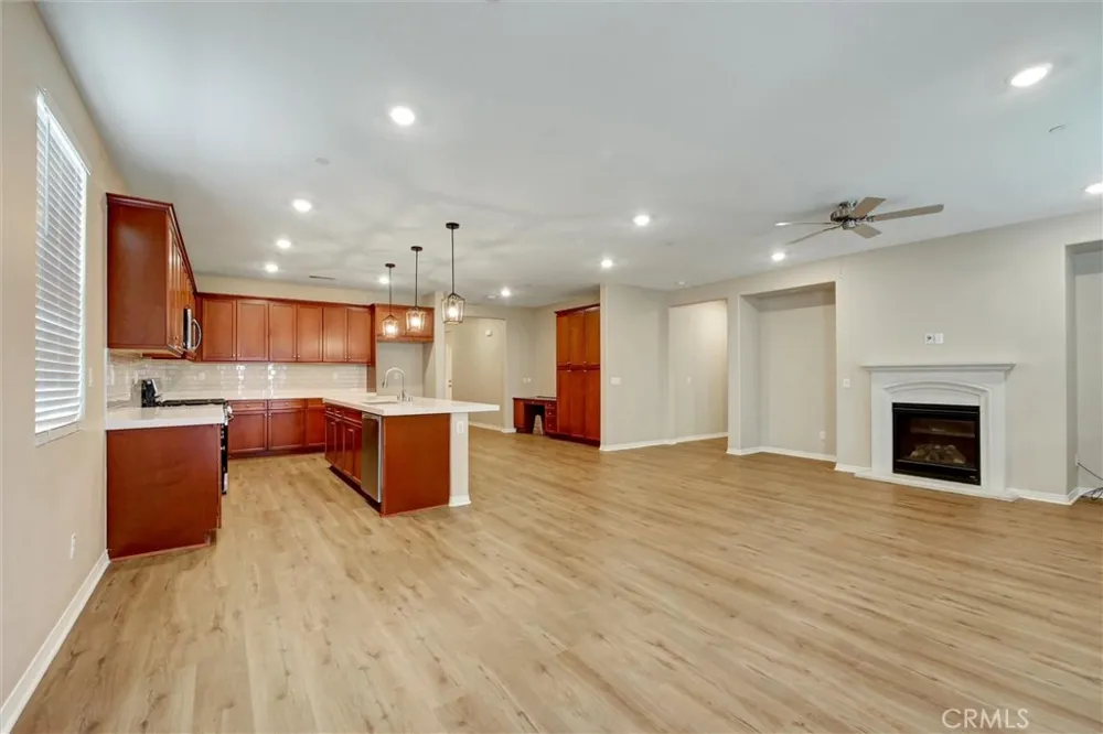 3978 Scarlet Oak Court San Bernardino, CA 92407