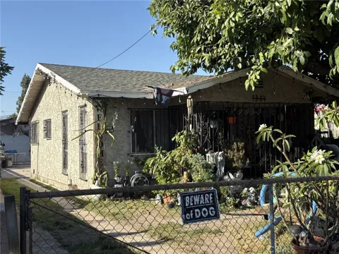 9337 Walnut