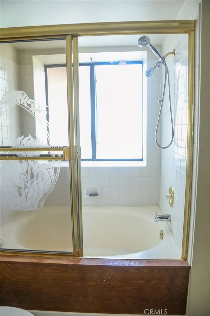 4545 W Avenue L10 Lancaster, CA 93536