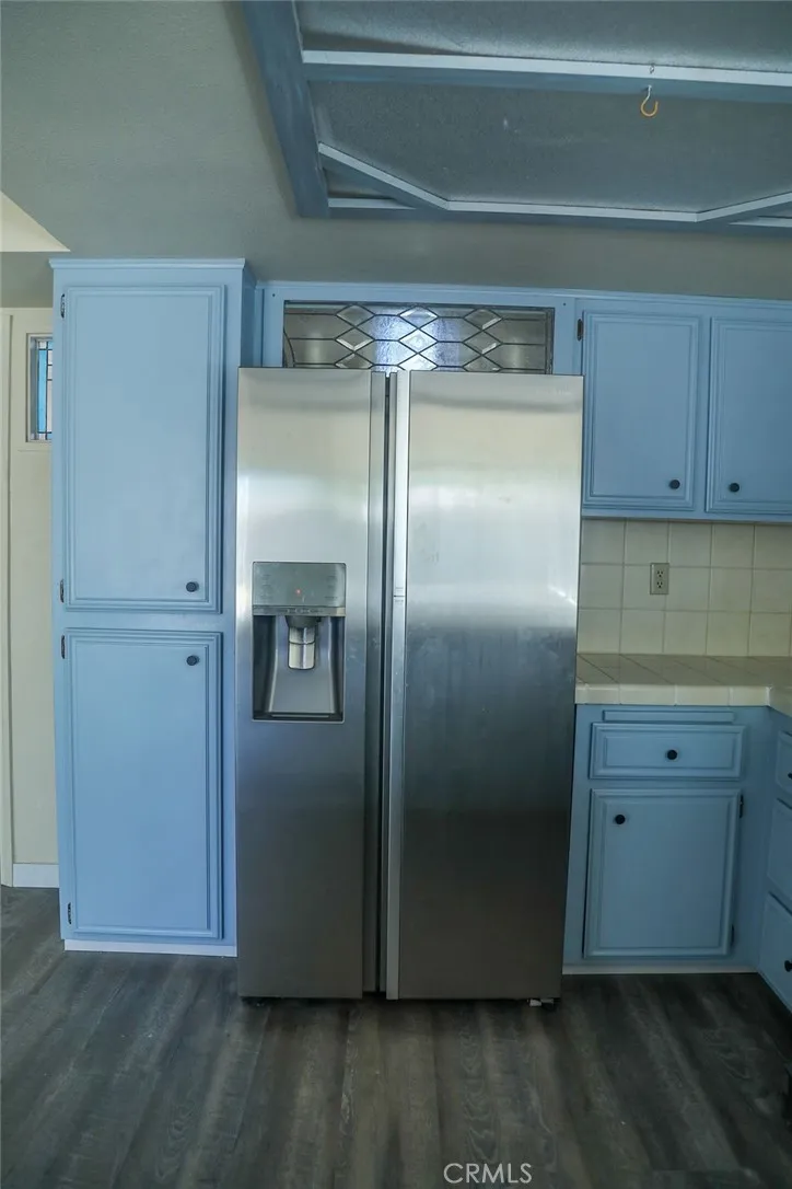 4545 W Avenue L10 Lancaster, CA 93536