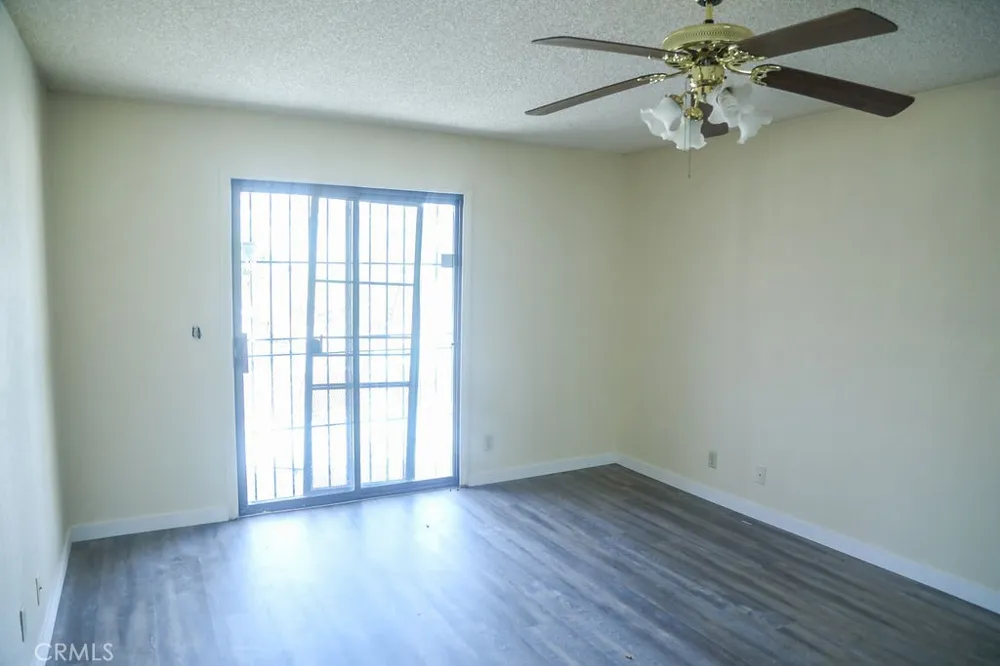 4545 W Avenue L10 Lancaster, CA 93536