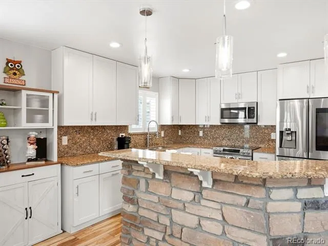 3381 S Clay Street Englewood, CO 80110
