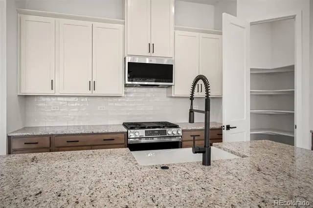 4405 Peak Crest View Colorado Springs, CO 80918