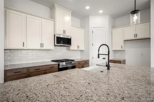 4405 Peak Crest View Colorado Springs, CO 80918