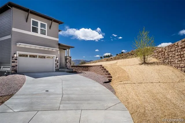 4405 Peak Crest View Colorado Springs, CO 80918