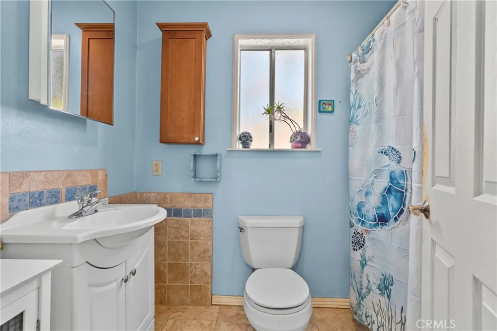23834 Box Canyon Rd West Hills, CA 91304