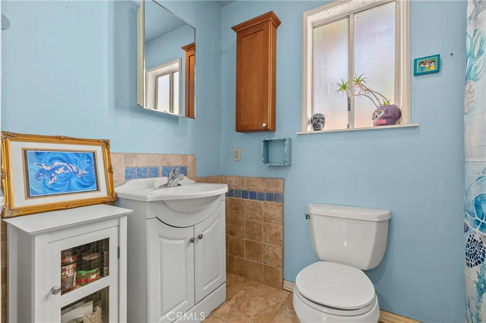 23834 Box Canyon Rd West Hills, CA 91304