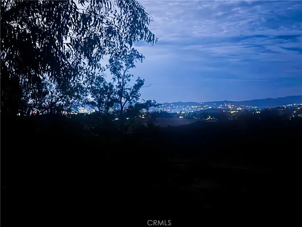 23834 Box Canyon Rd West Hills, CA 91304