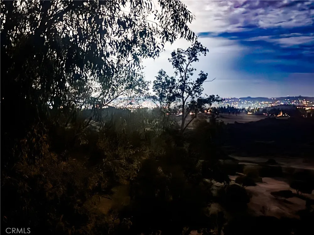 23834 Box Canyon Rd West Hills, CA 91304