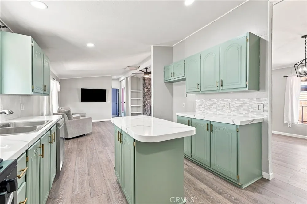 26871 Alessandro Boulevard #85 Moreno Valley, CA 92555