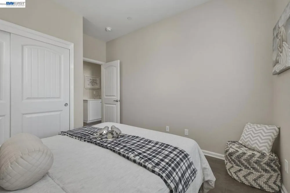 388 C St Hayward, CA 94541