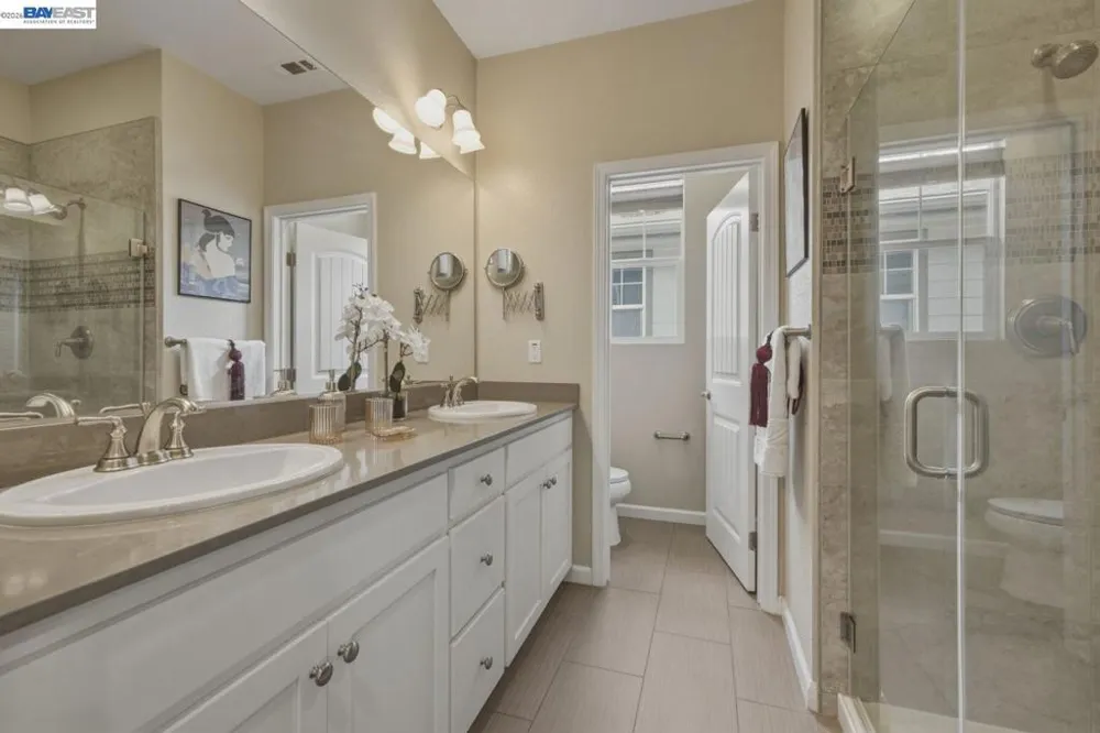388 C St Hayward, CA 94541