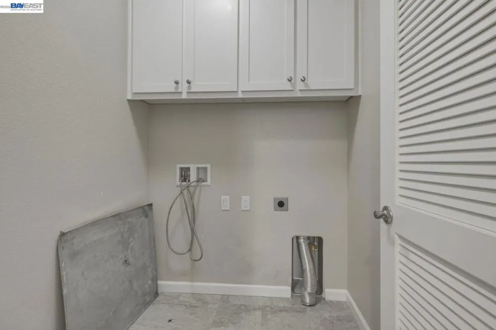 388 C St Hayward, CA 94541