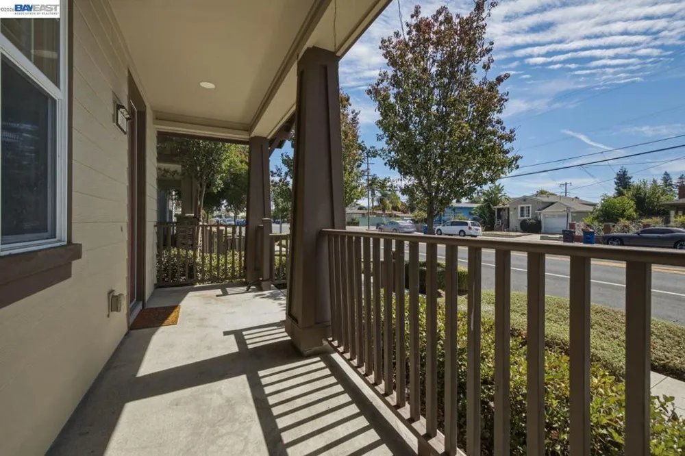 388 C St Hayward, CA 94541