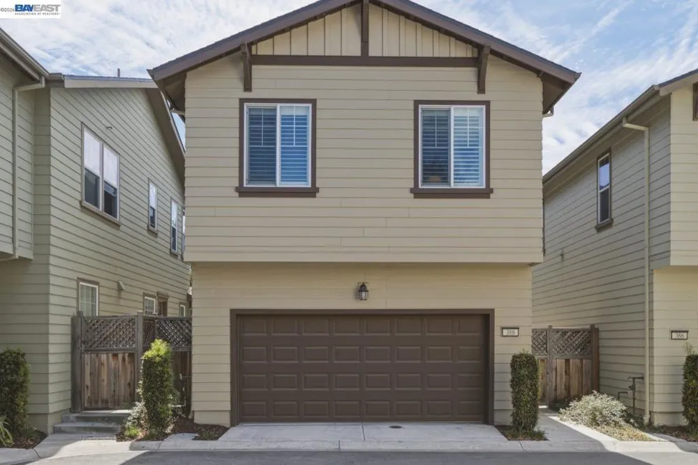 388 C St Hayward, CA 94541